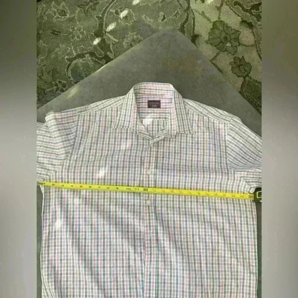 Untuckit men’s shirt size L - Picture 5 of 8